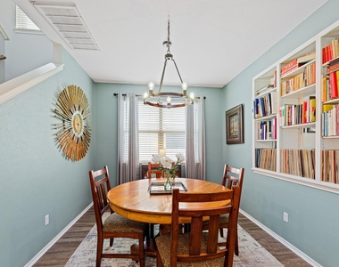 4516 Tiddle Ln - Photo Thumbnail 15