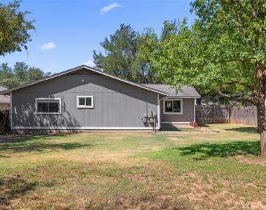 2808 Firecrest Dr - Photo Thumbnail 33