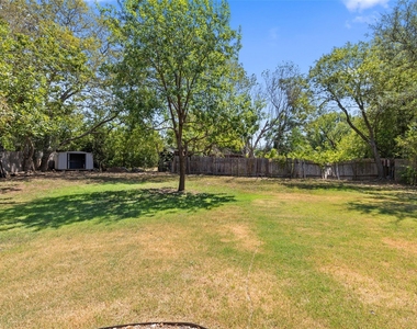 2808 Firecrest Dr - Photo Thumbnail 34