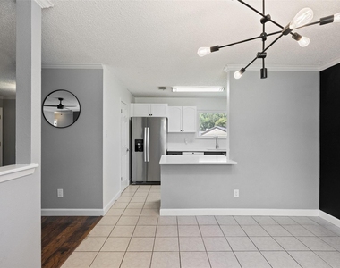 2808 Firecrest Dr - Photo Thumbnail 8