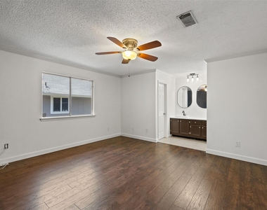 2808 Firecrest Dr - Photo Thumbnail 22