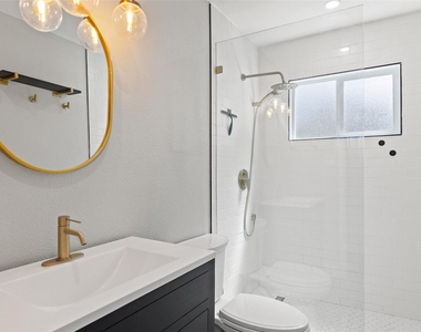 2808 Firecrest Dr - Photo Thumbnail 19