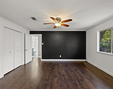 2808 Firecrest Dr - Photo Thumbnail 23