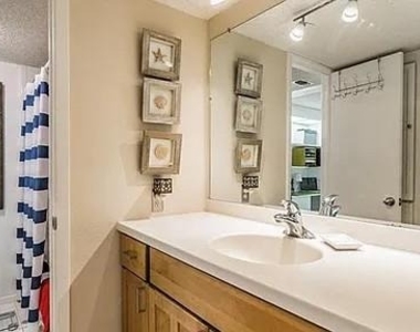 17 Casa Verde St - Photo Thumbnail 14