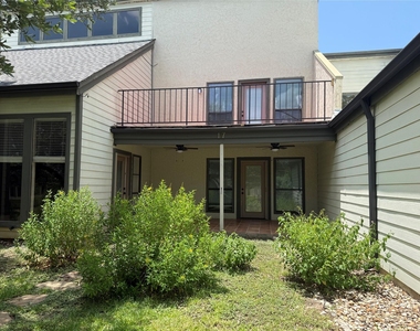 17 Casa Verde St - Photo Thumbnail 24