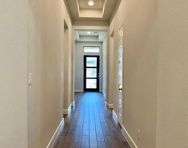 1636 Laverne Mitchell St - Photo Thumbnail 1