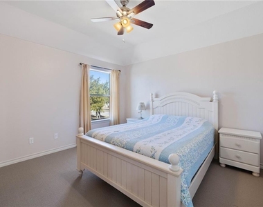 601 Riley Trl - Photo Thumbnail 24