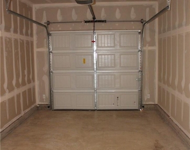 508 White Steppe Way - Photo Thumbnail 28