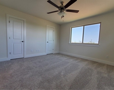 508 White Steppe Way - Photo Thumbnail 13