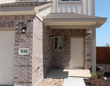 508 White Steppe Way - Photo Thumbnail 4