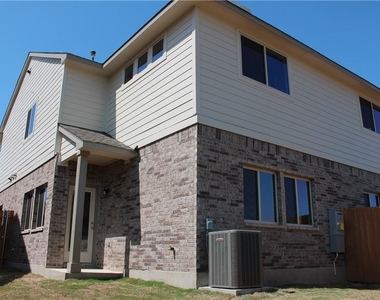508 White Steppe Way - Photo Thumbnail 23
