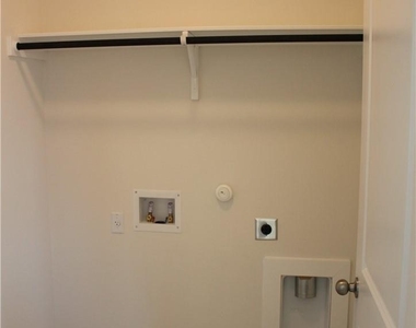 508 White Steppe Way - Photo Thumbnail 27