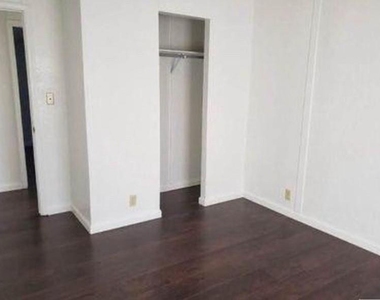 3234 Cantabrian Dr - Photo Thumbnail 6