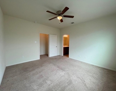 408 Farmer Ln - Photo Thumbnail 22