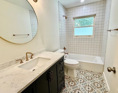 7608 Tisdale Dr - Photo Thumbnail 11