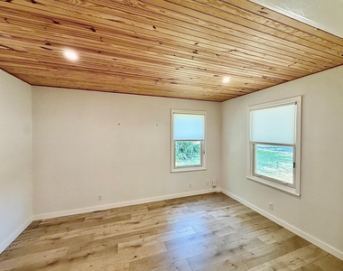 7608 Tisdale Dr - Photo Thumbnail 2