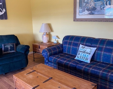 209 Crest Dr - Photo Thumbnail 13