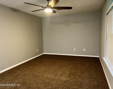 10260 Woodley Creek Road W - Photo Thumbnail 15