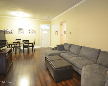 3421 Turkey Oaks Court - Photo Thumbnail 5