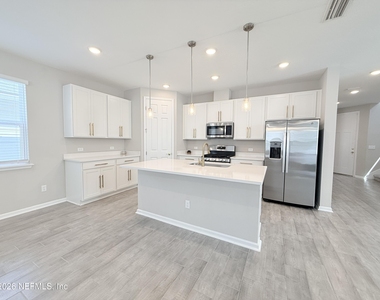 878 Cedar Slough Drive - Photo Thumbnail 9