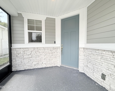 878 Cedar Slough Drive - Photo Thumbnail 1