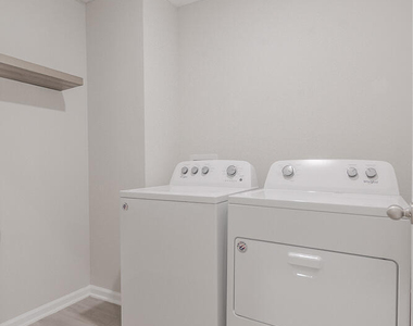 3131 Little Kern Lane - Photo Thumbnail 26
