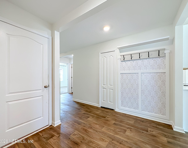 2239 Wagon Lane - Photo Thumbnail 25
