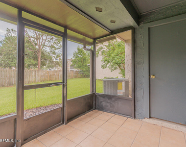 2131 Sea Hawk Drive - Photo Thumbnail 21