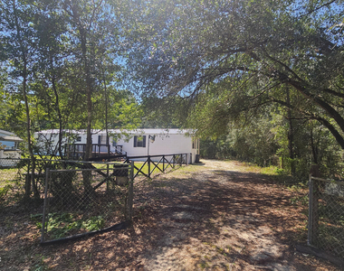 231 Lakeview Court - Photo Thumbnail 14