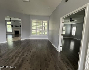 200 Joseph Lake Court - Photo Thumbnail 12