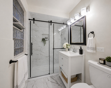1915 Asbury Avenue - Photo Thumbnail 12