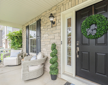 16w674 Hawthorne Court - Photo Thumbnail 26