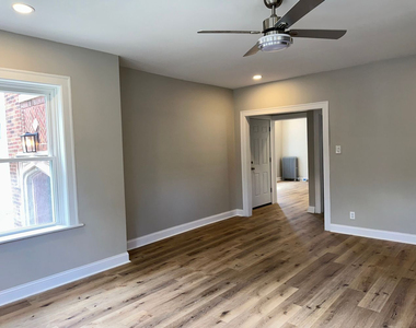11320 S Edbrooke Avenue - Photo Thumbnail 9