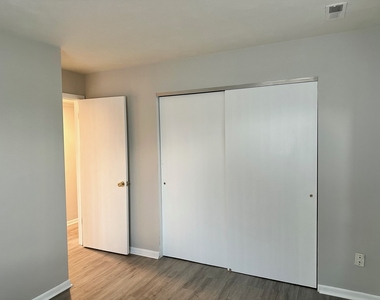 1003 Taft Avenue - Photo Thumbnail 7