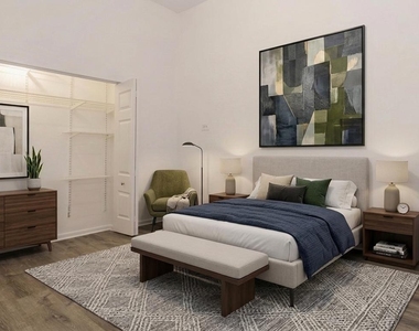 400 W Ontario Street - Photo Thumbnail 8