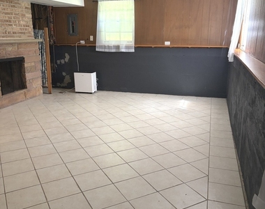 714 Michigan Street - Photo Thumbnail 10