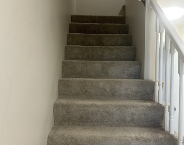 2464 Devonshire Court - Photo Thumbnail 6