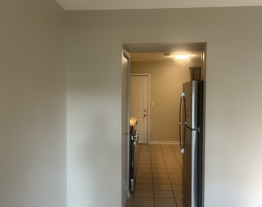2464 Devonshire Court - Photo Thumbnail 9