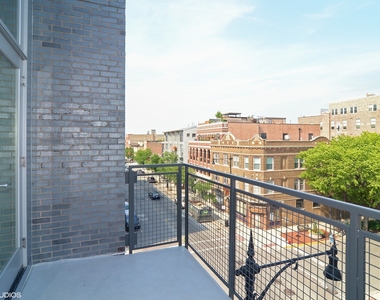 1507 W Carmen Avenue - Photo Thumbnail 1