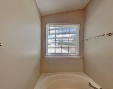 3279 Deer Valley Drive Nw - Photo Thumbnail 9