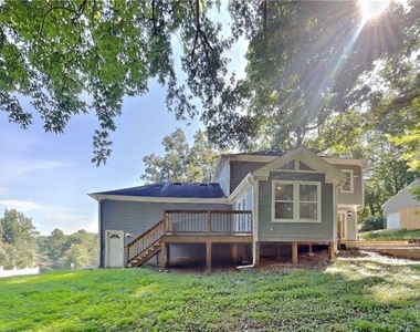 3867 Buckland Drive Sw - Photo Thumbnail 17