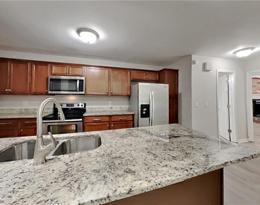 3867 Buckland Drive Sw - Photo Thumbnail 5