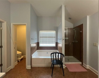 2394 Delamore - Photo Thumbnail 26