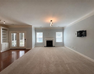 2394 Delamore - Photo Thumbnail 3