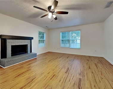 3194 Watson Meadow Lane - Photo Thumbnail 2