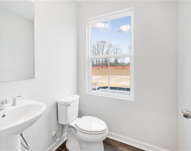 909 Colton Drive - Photo Thumbnail 10