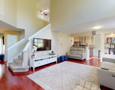 2890 Ashling Court - Photo Thumbnail 2