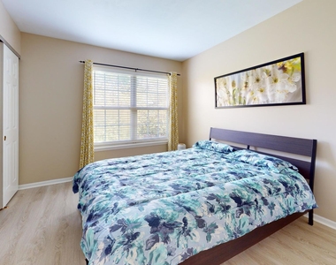 2890 Ashling Court - Photo Thumbnail 14