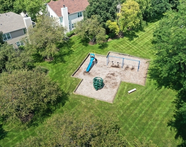 2890 Ashling Court - Photo Thumbnail 24