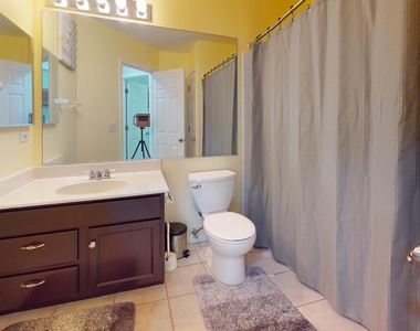 2890 Ashling Court - Photo Thumbnail 18